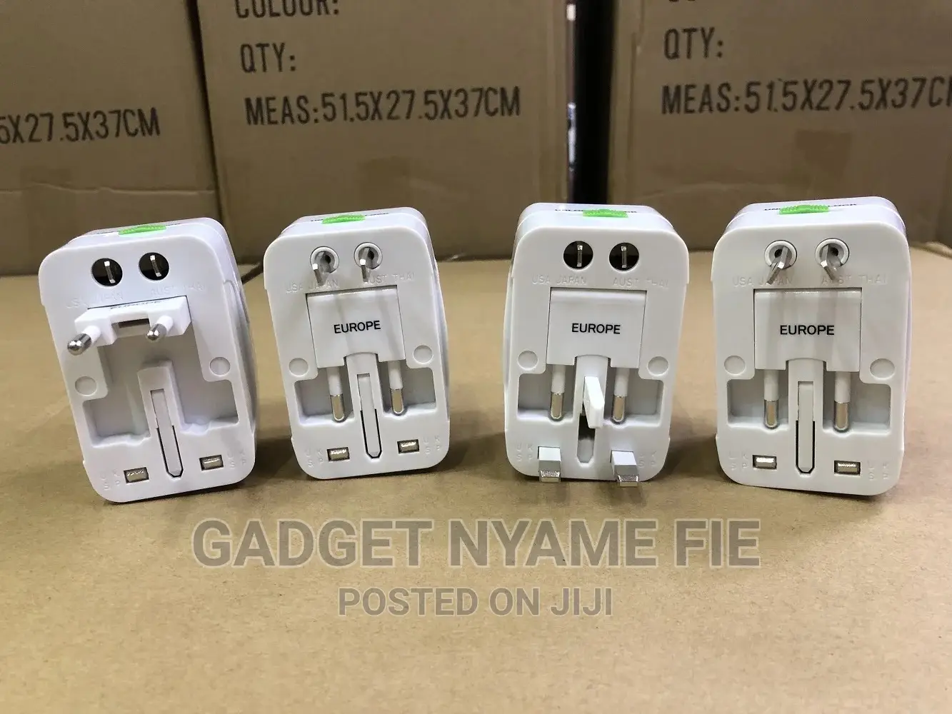 Universal (Eu/ Us/ Uk/ Au )Travel Ac Power Adaptor (100-250 Volts)
