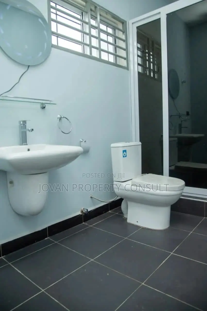 3bdrm House in Amasaman Satellite for sale
