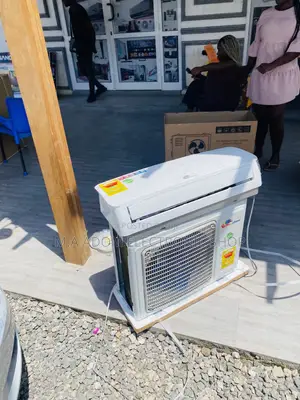 Highly Energy Saving Rainbow 1.5hp Split Air Conditioner 