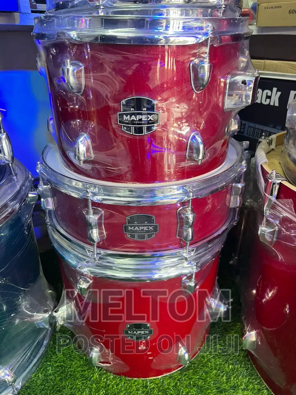 Mapex Venus 5-Piece Rock Complete Drumset
