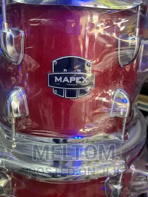 Mapex Venus 5-Piece Rock Complete Drumset