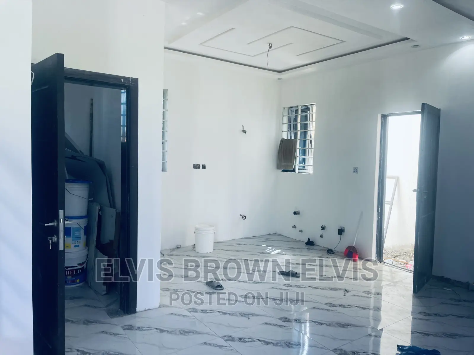3bdrm Duplex in Botwe for sale