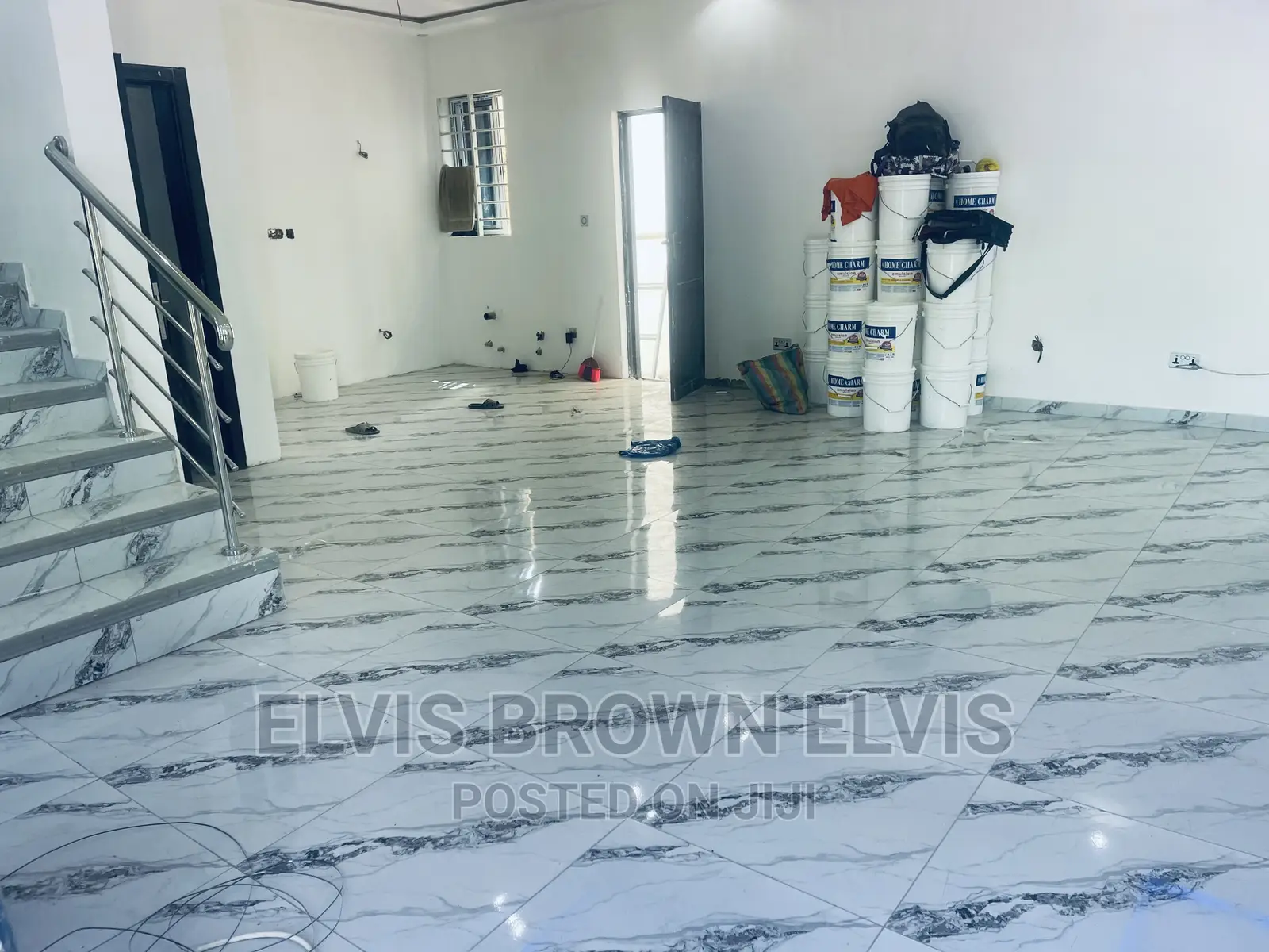 3bdrm Duplex in Botwe for sale