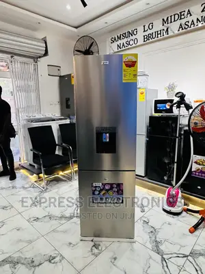 Fresh and Frosty Pf -330bwd Double Door Fridge Pearl