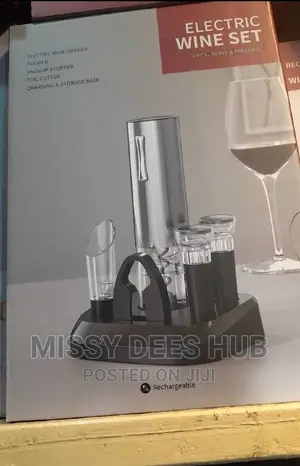 7-in-1 Electric Wine Set With Charging Base ( Rechargeable)