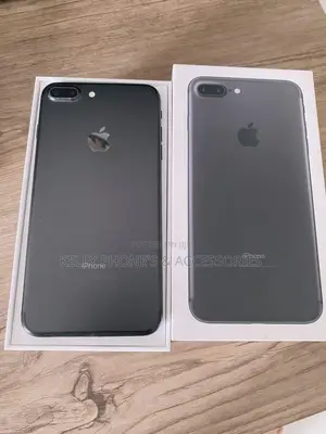 New Apple iPhone 7 Plus 32 GB Black