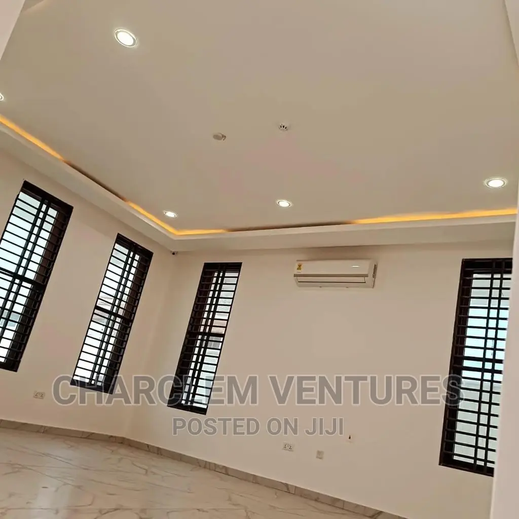 4bdrm House in Charclem Ventures, Ashaley Botwe for sale