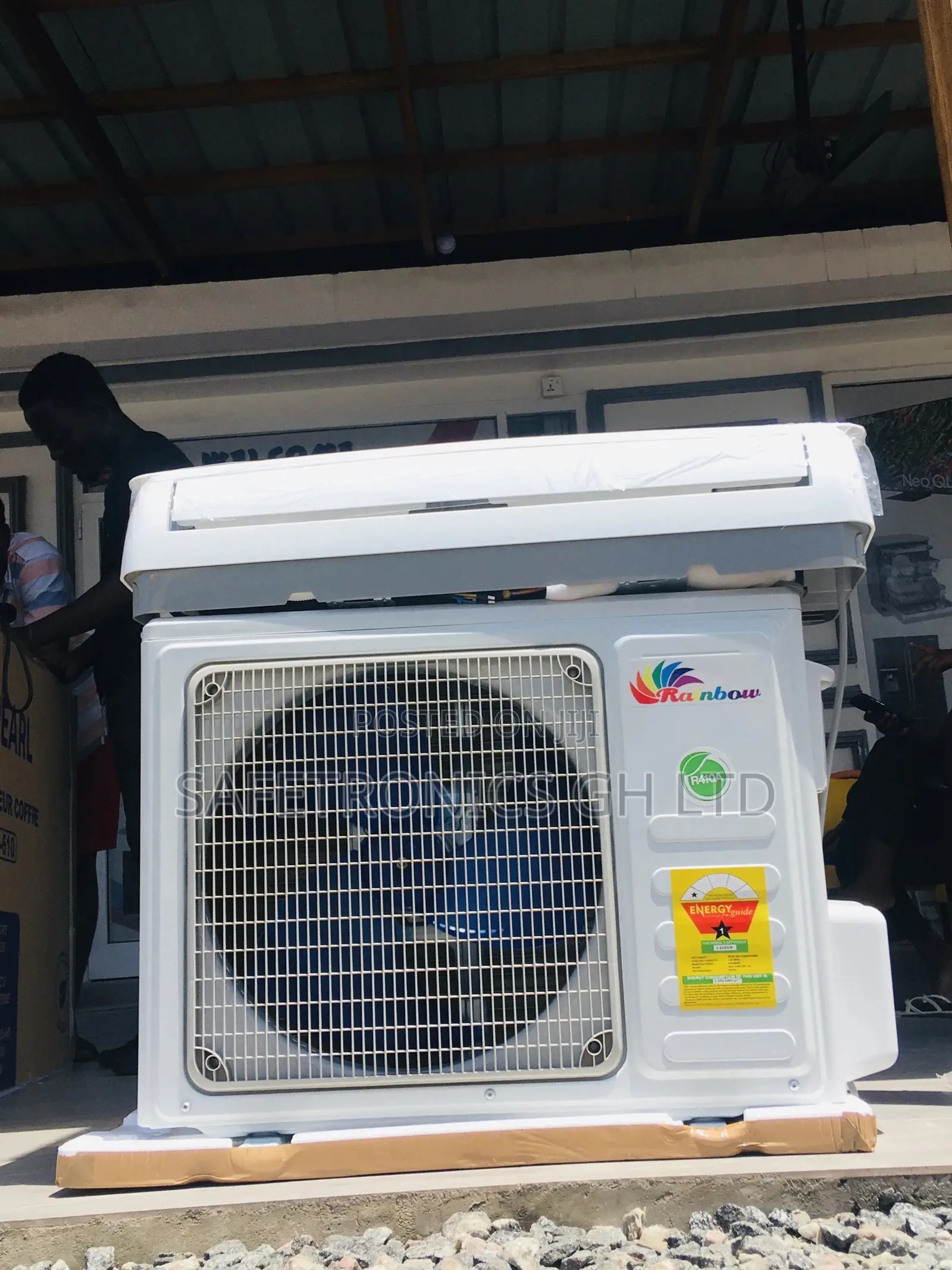 Split R410 Airconditioner Rainbow 1.5hp Gas Lasting White