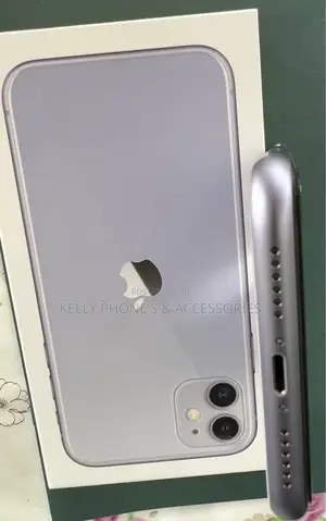 New Apple iPhone 11 64 GB Purple