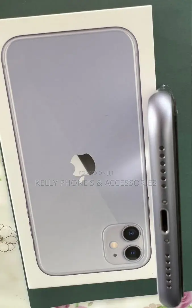 New Apple iPhone 11 64 GB Purple