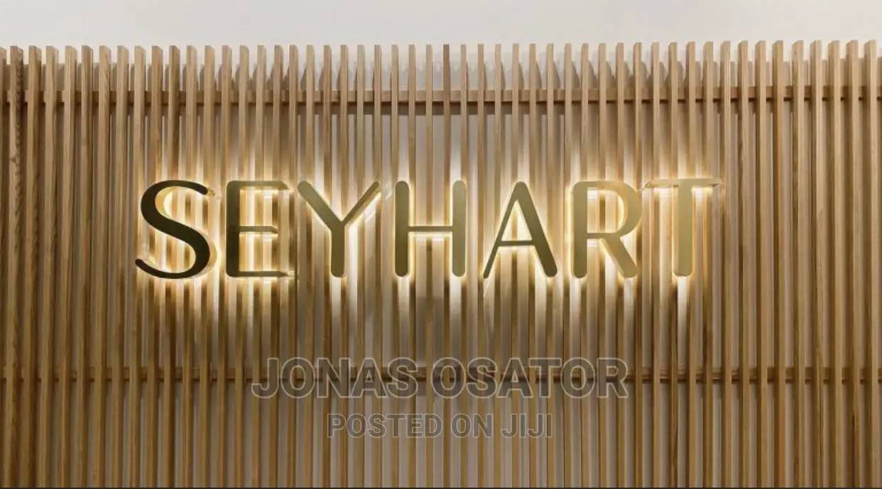 3d and 2d Signages