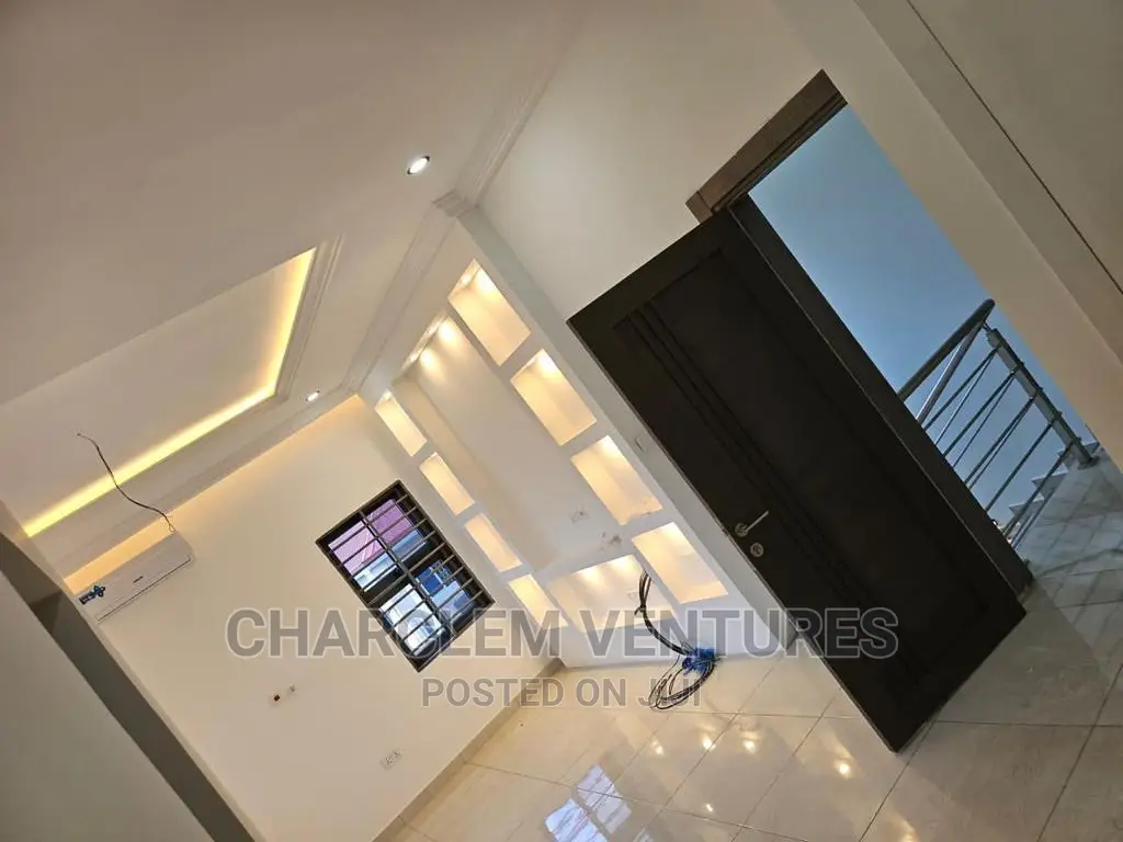 4bdrm House in Charclem Ventures, Ashaley Botwe for sale