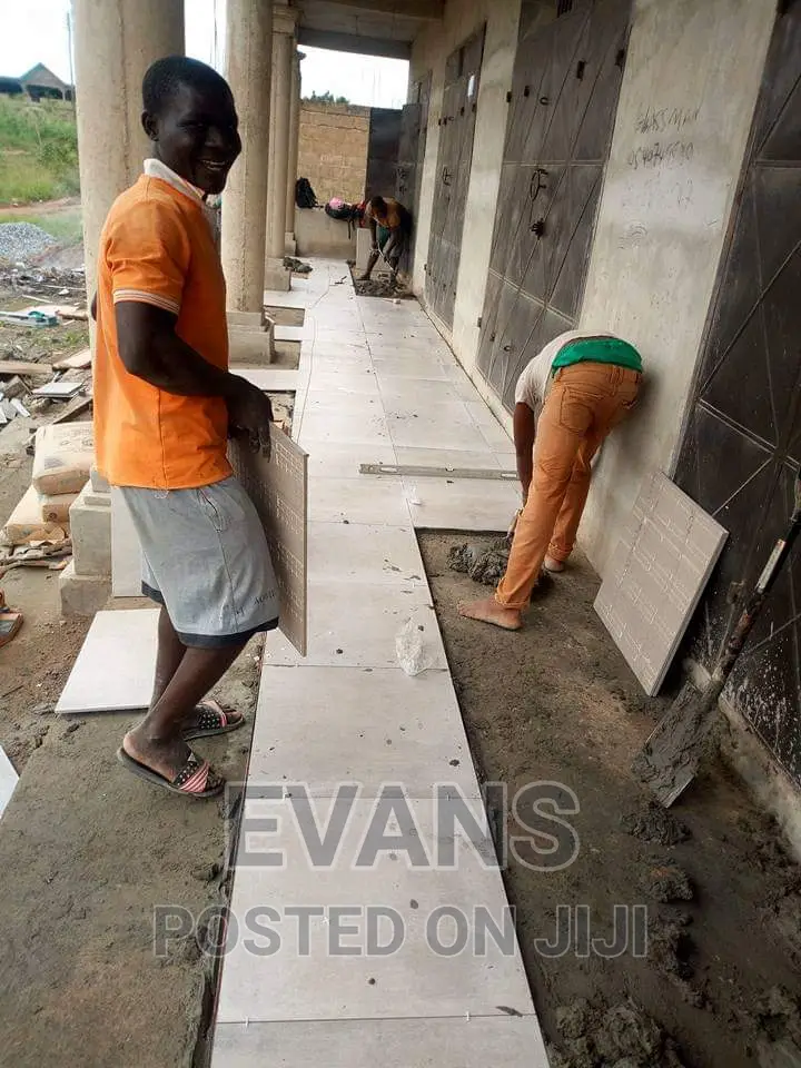 We Do Quality Tilling, Screeding and Wallpaper Installation