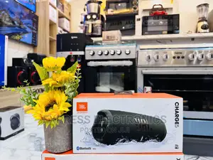 Very Nice  Bluetooth Speaker JBL Charge 5