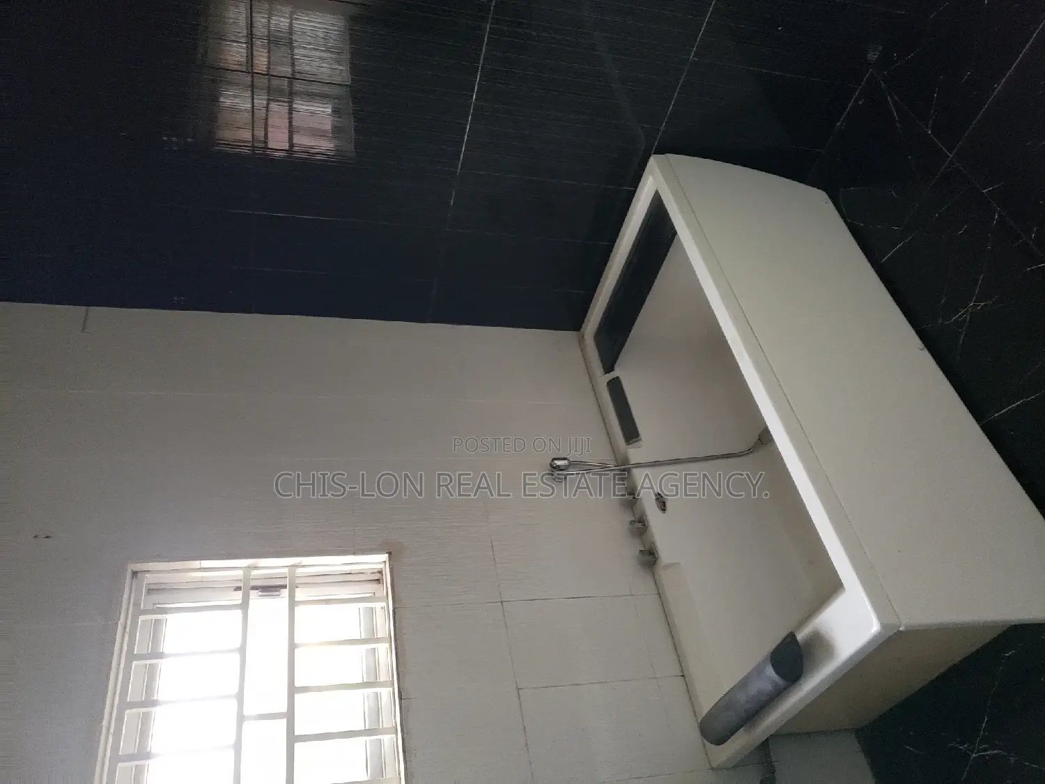 6bdrm Duplex in Kasoa Millennium for sale