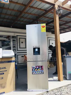 Grab Pearl Pf-330bwd Bottomfreezer Doubledoor Fridge 251L
