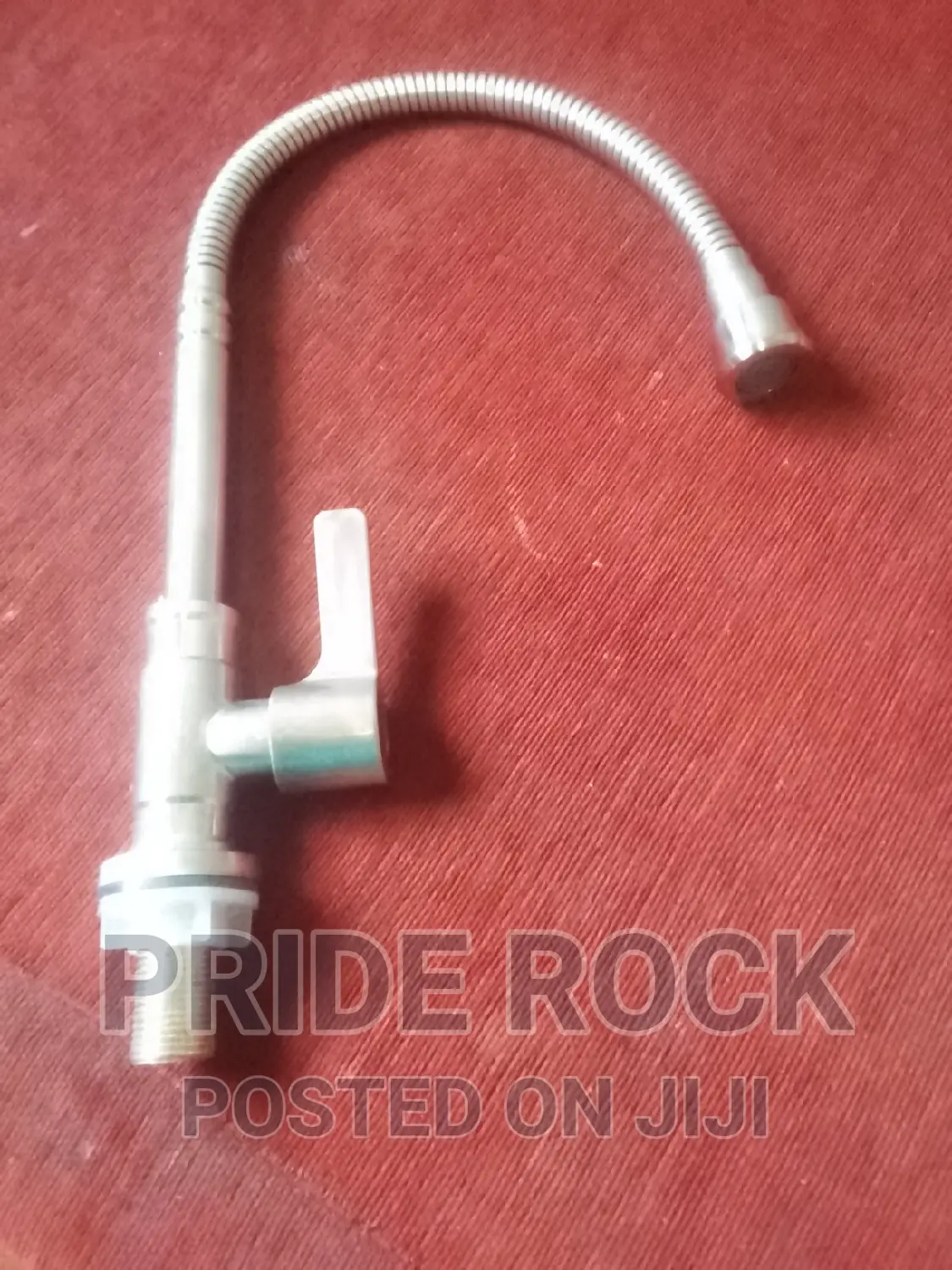 Flexible Rotatable Antitrust Material Sink Tap