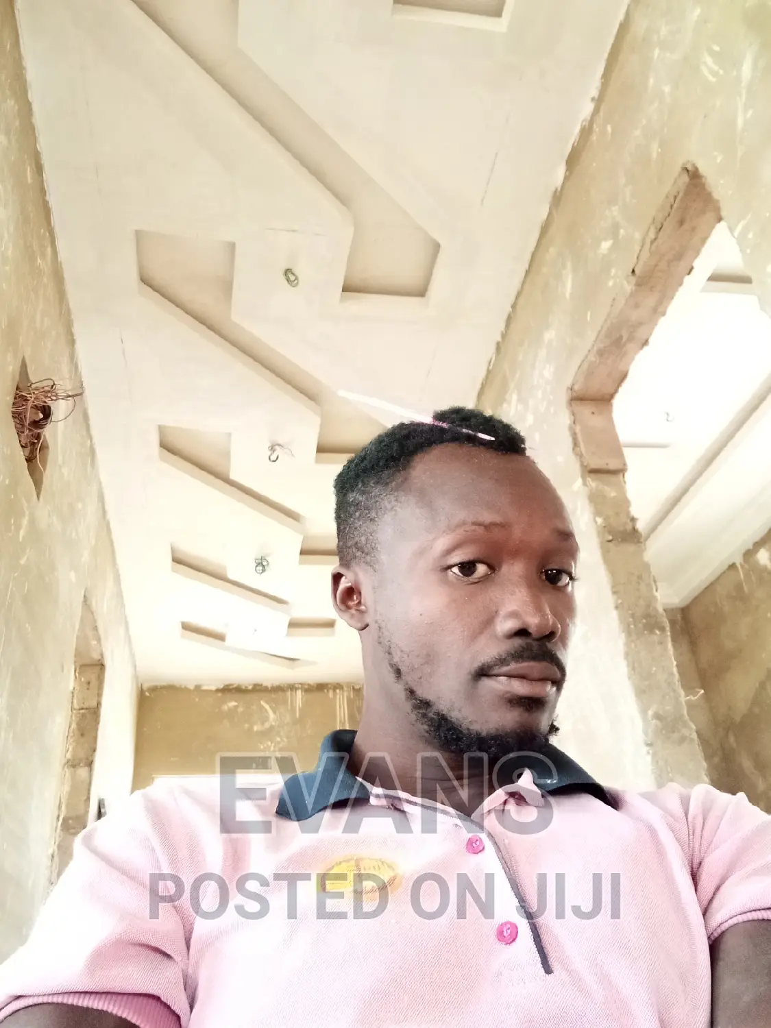 Expert in P.O.P, Skimming, Painting, Graphiato,Tv Designs