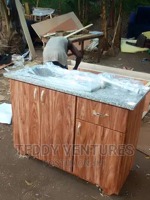 Quality Kitchen Cabinets With Sink ( Payment After Delivery)