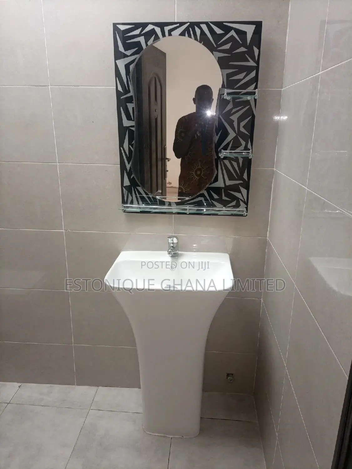 Basin and Pedestal