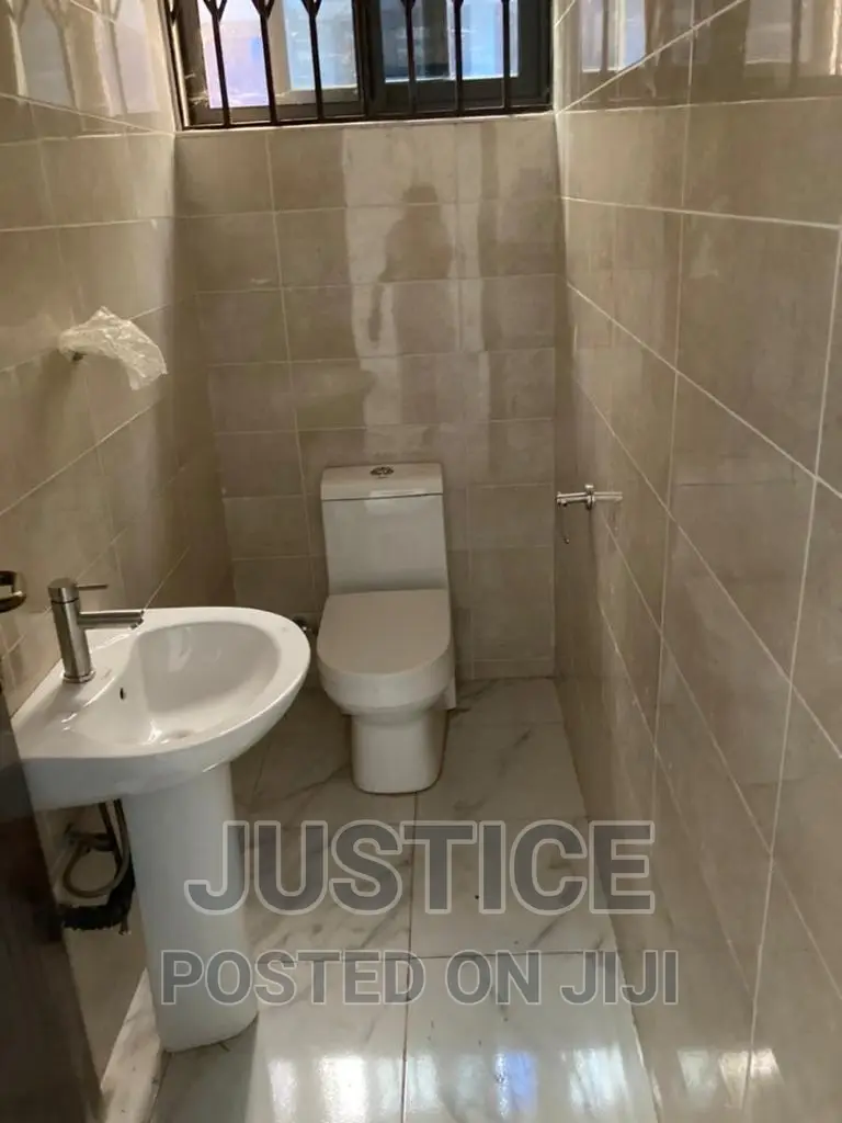 3bdrm Duplex in Ayi Mensah Oyarifa for rent