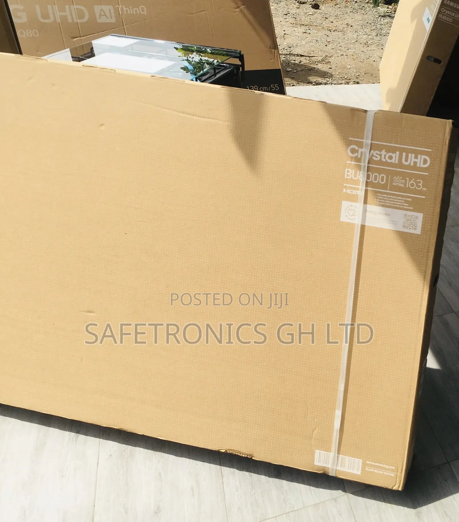 Samsung UHD Crystal Smart 65 Inches Glossy BU80 Tv Black
