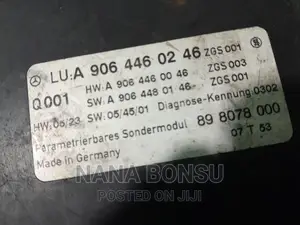 Mercedes-Benz a 906 446 04 46 Control Unit