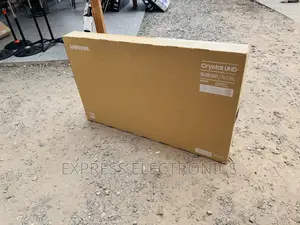 Immersive Screen UHD Smart 55”Au7000 Samsung Tv 