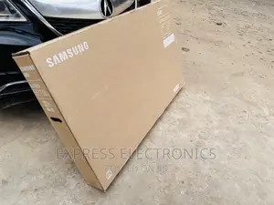 Very Nice  Display UHD Smart Samsung 55”Au7000