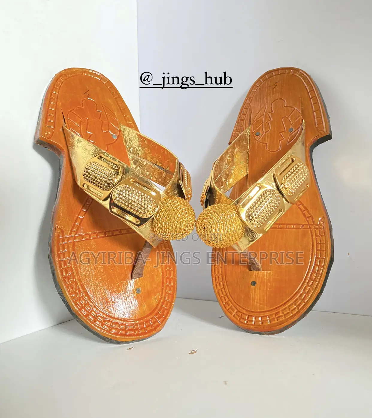 Ahenema Slippers