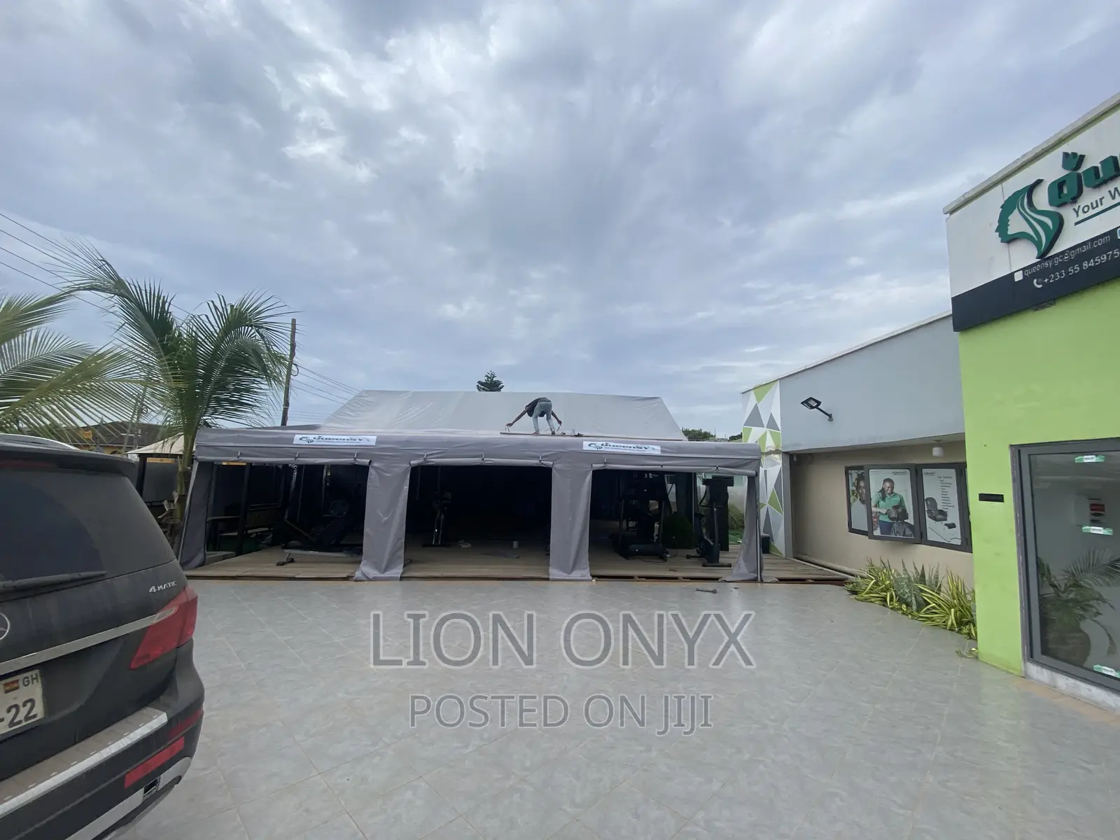 18x 25ft Outdoor Gym Recreational Space