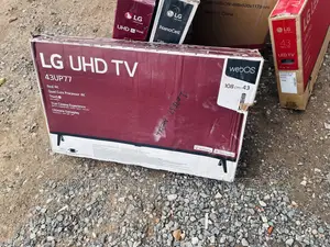 Classy Slim UHD Smart Glossy Black LG 43”Up7740
