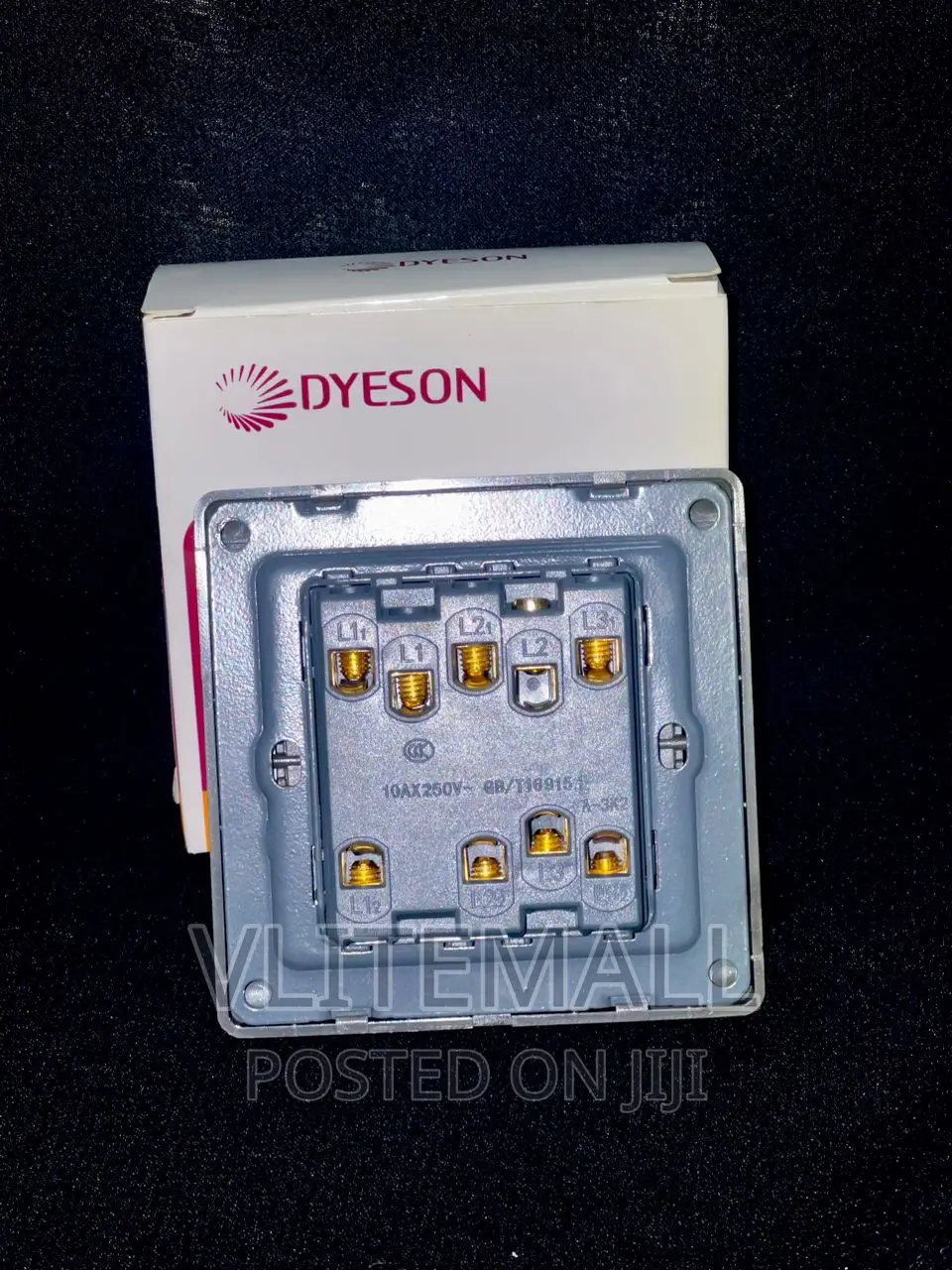 Dyeson 3gang 2way - R3 (Stainless Steel)