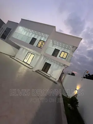 4bdrm Duplex in Botwe Lakeside for rent