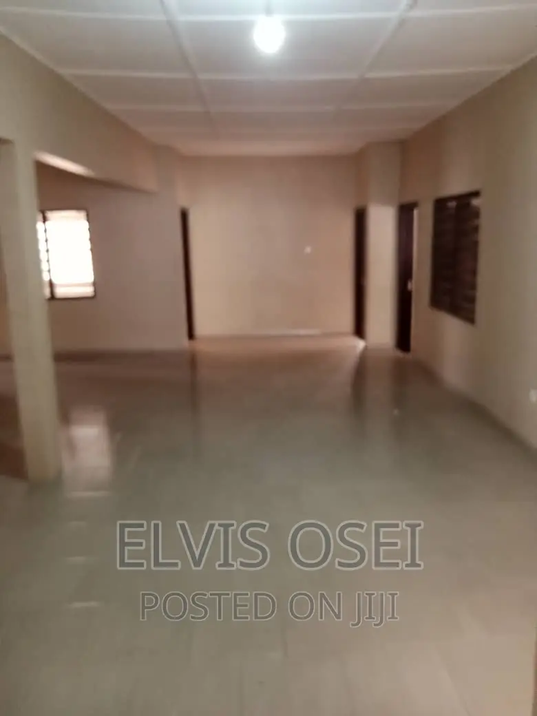 5bdrm House in Kasoa Road Ayigbe, Weija for rent