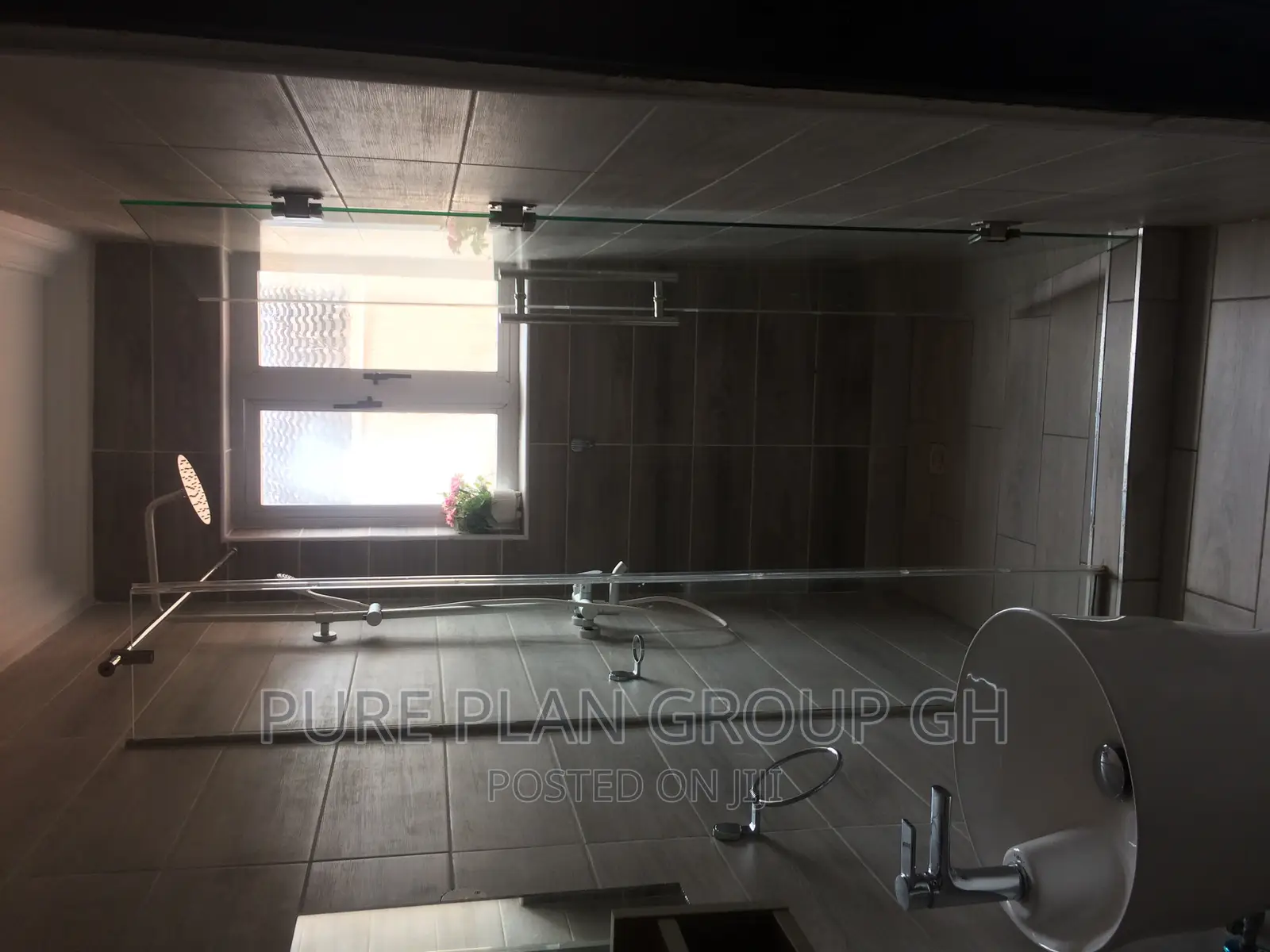 Furnished 2bdrm Apartment in Westland for rent