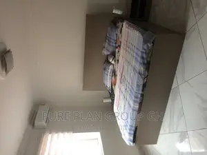 Furnished 2bdrm Apartment in Westland for rent
