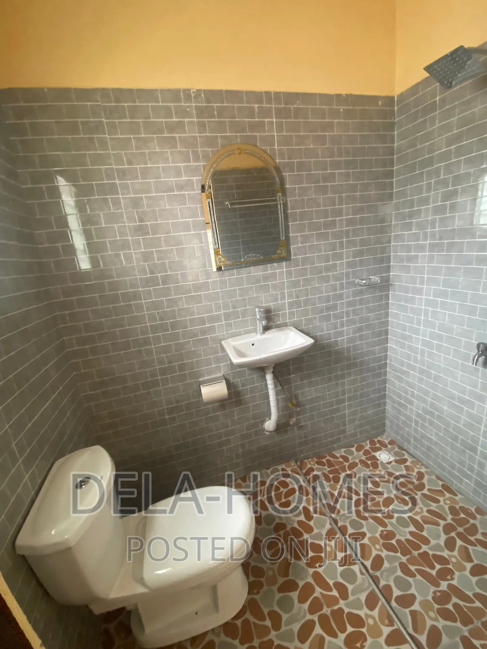 1bdrm Apartment in Adenta for rent