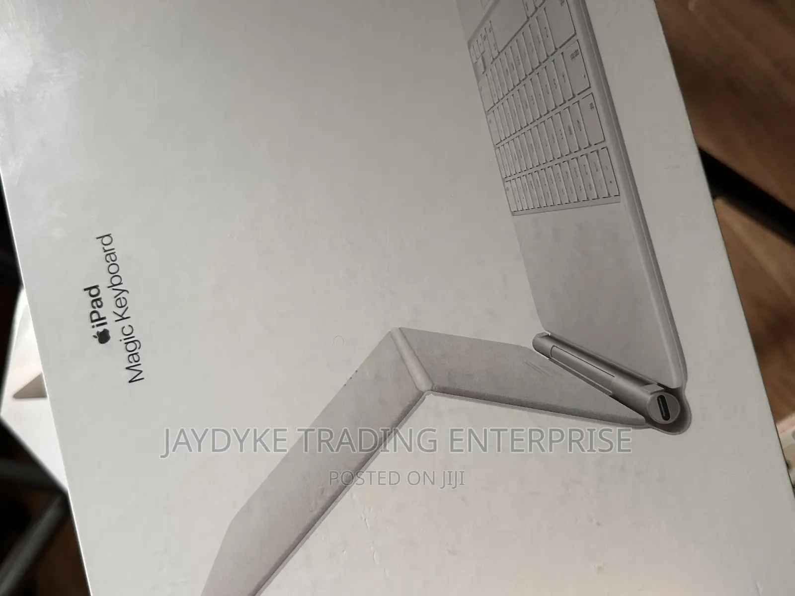 Smart Keyboard Folio and Magic Keyboard