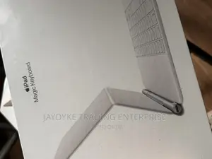 Smart Keyboard Folio and Magic Keyboard