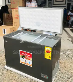 Chestfreezer Zara 360 270 Liters Singledoor Glass Lid