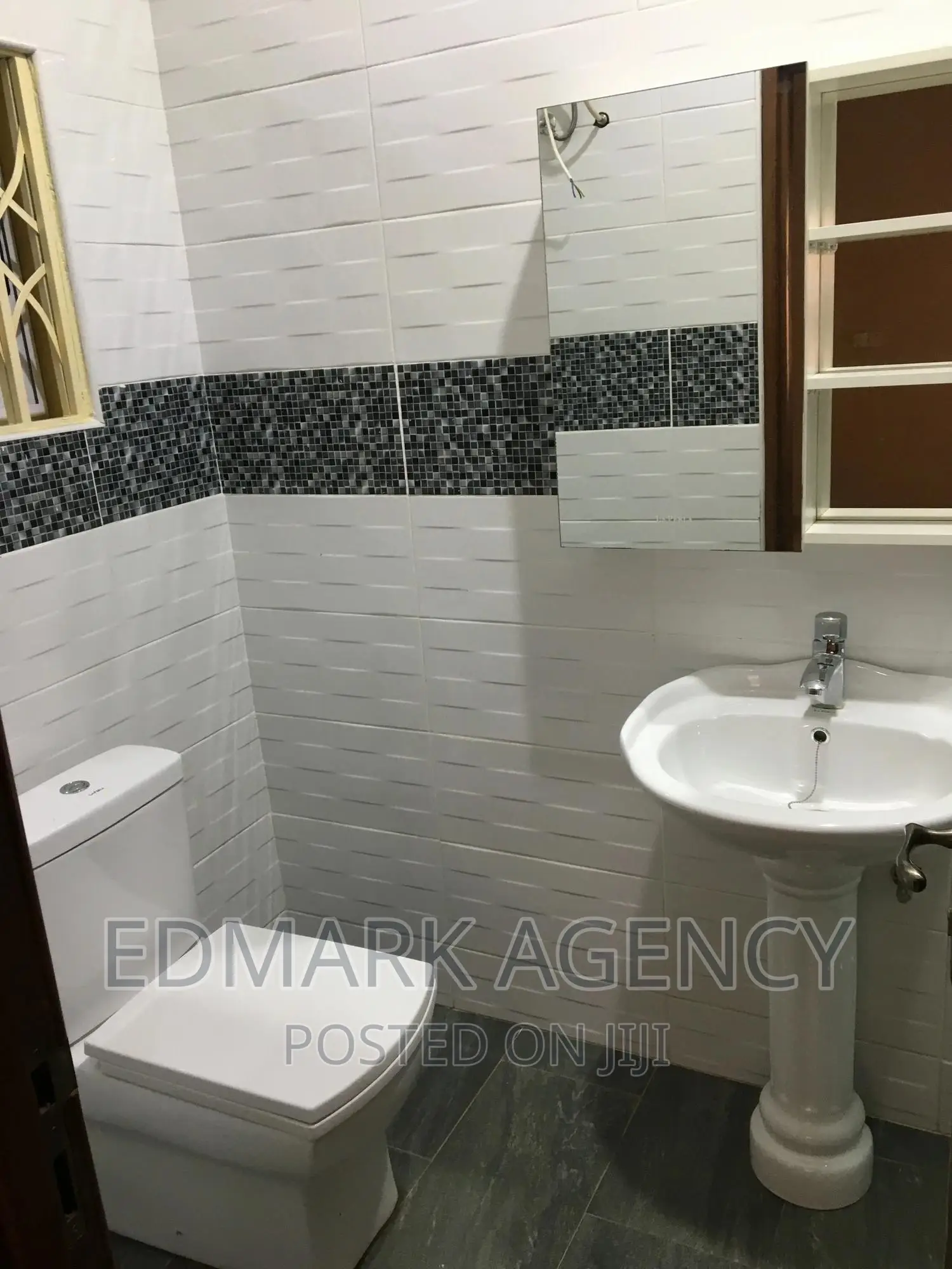 4bdrm House in Haatso, ECOMOG for sale
