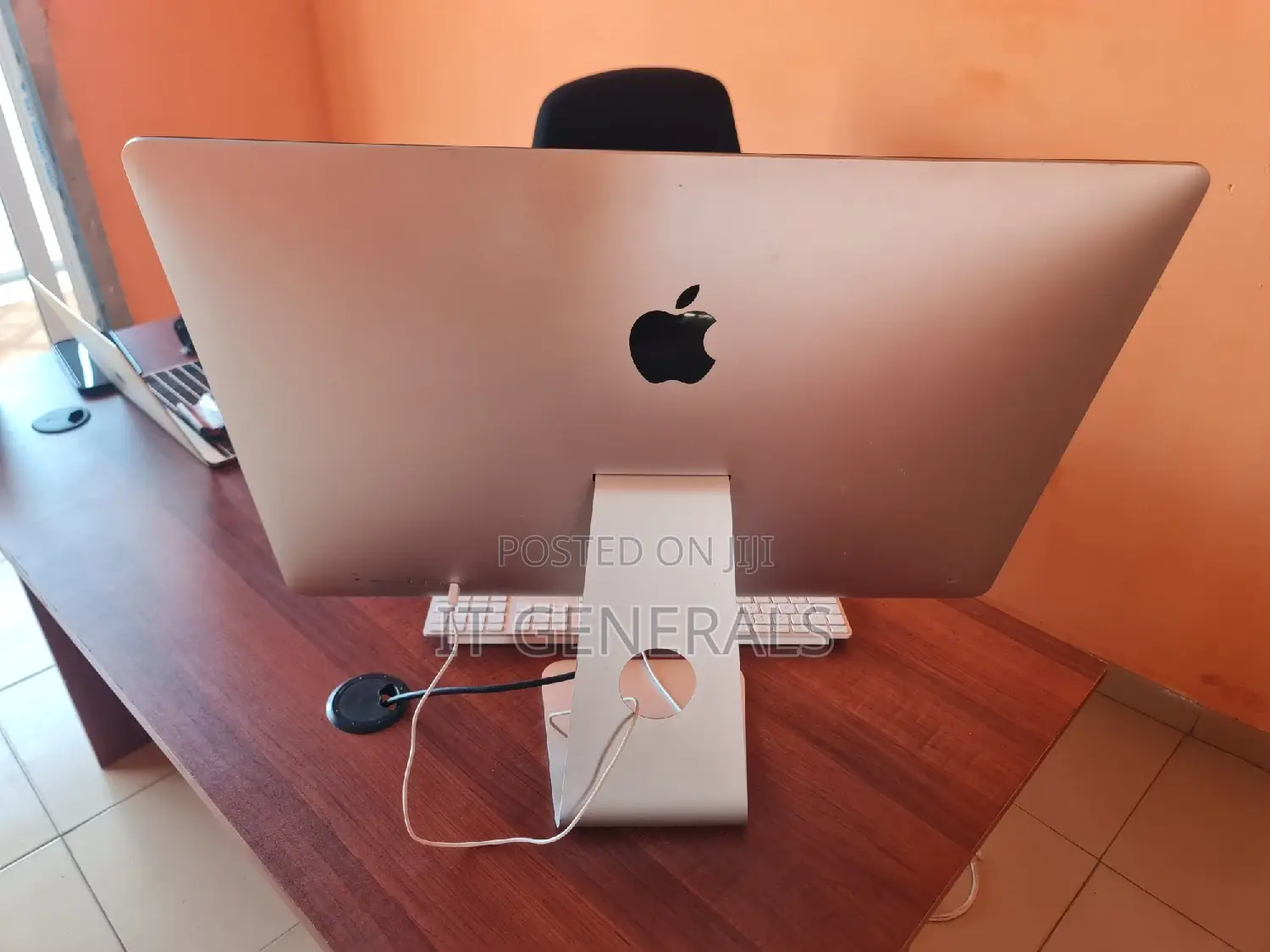Desktop Computer Apple iMac 32GB Intel Core I5 HDD 1T