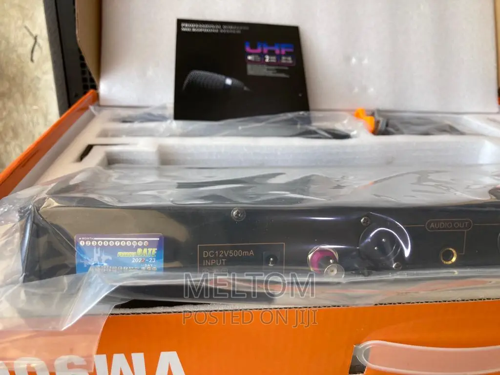 JBL Vm900 2in1 Cordless Microphone