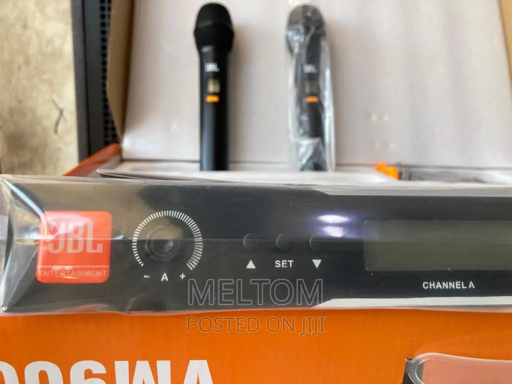 JBL Vm900 2in1 Cordless Microphone