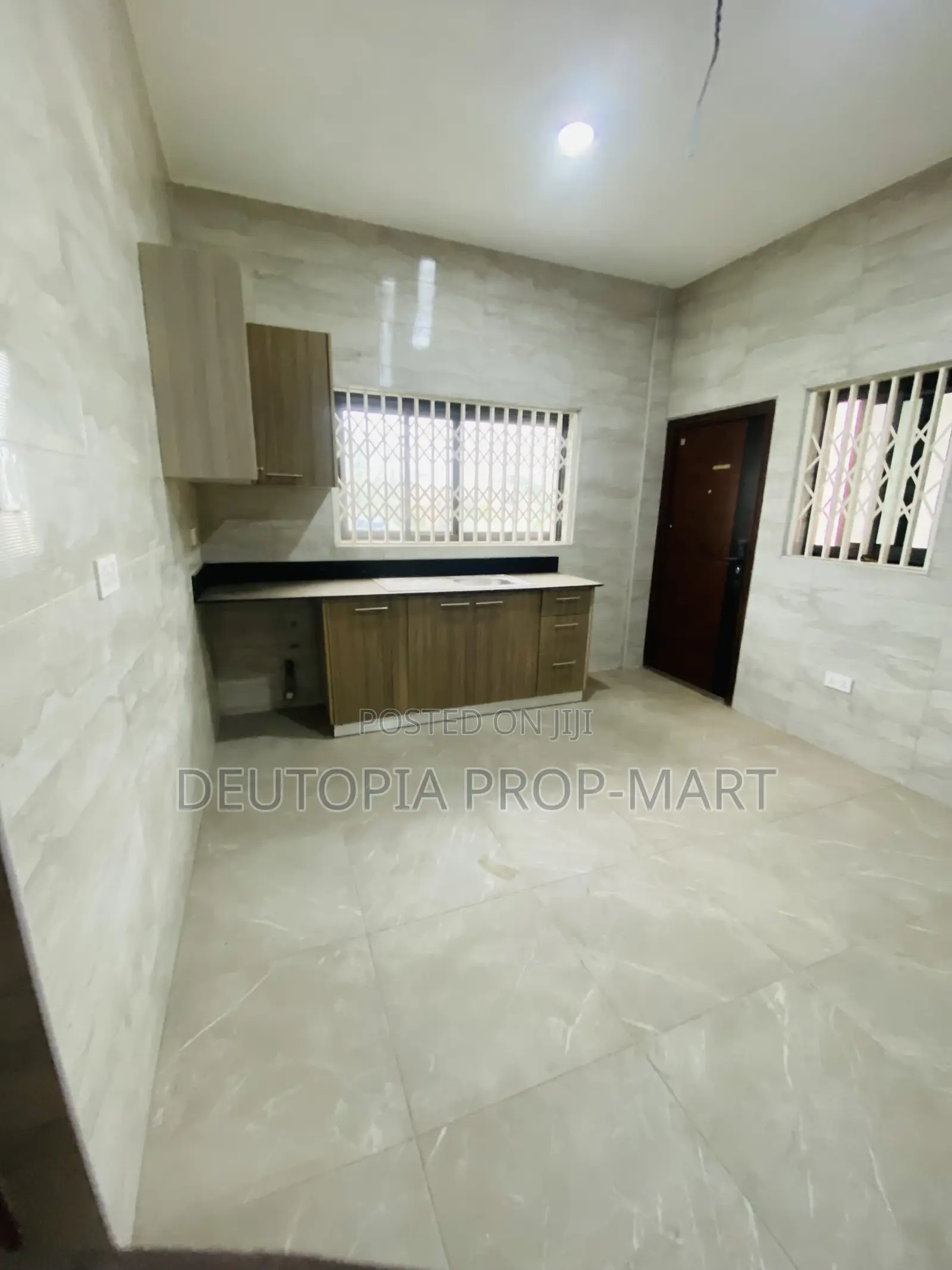 2bdrm Apartment in Pulse+ Agency, Tema Metropolitan for rent