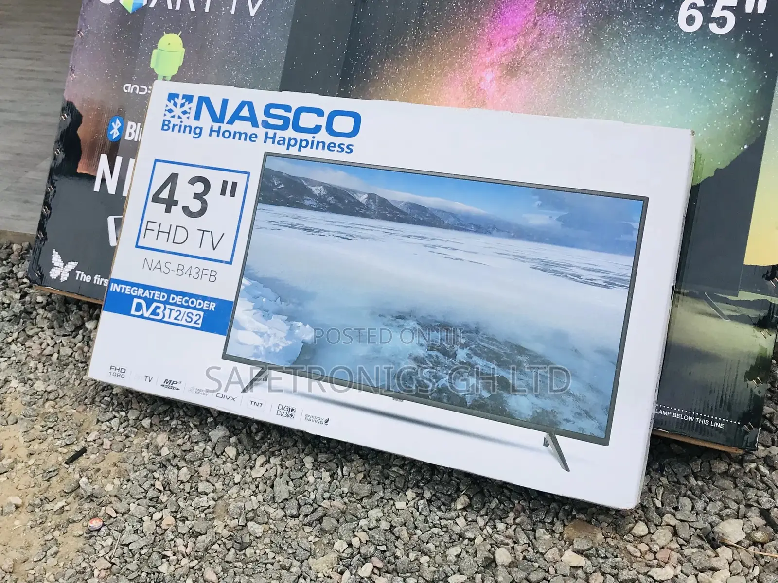 Nasco 43 Inches Glossy LED Digital Satellite Black Tv 