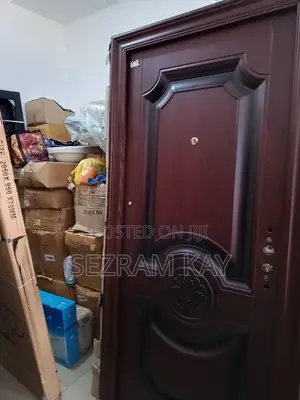 Smooth Single Security Door