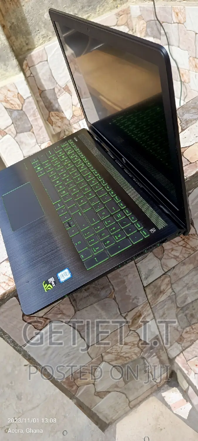 Laptop HP Pavilion 15 8GB Intel Core I7 HDD 1T