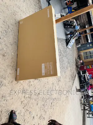 Vivid Vision UHD Smart 55”Au7000 Samsung Tv 